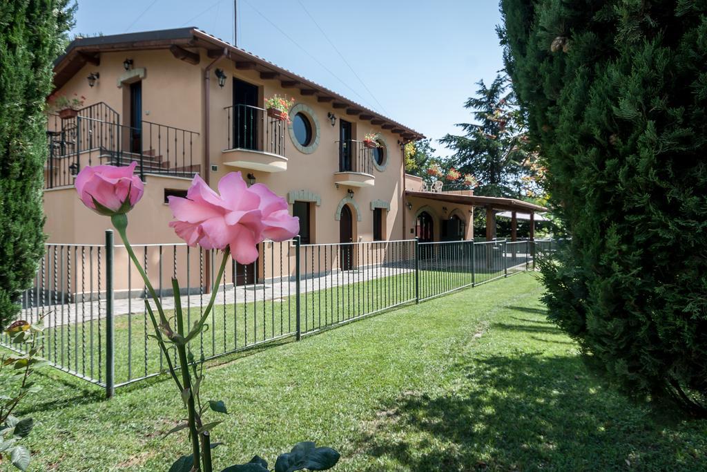 Relais Villaggio Azzurro Rzym Zewnętrze zdjęcie